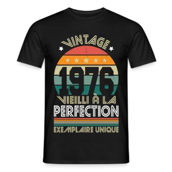 1976 – Vintage – Exemplaire unique - T-shirt homme - noir - Devant - AI Model Male 178 light (178cm)