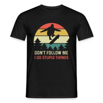 Skater skating skateboard hobby free time - Men's T-Shirt - black - Front - AI Model Male 178 light (178cm)