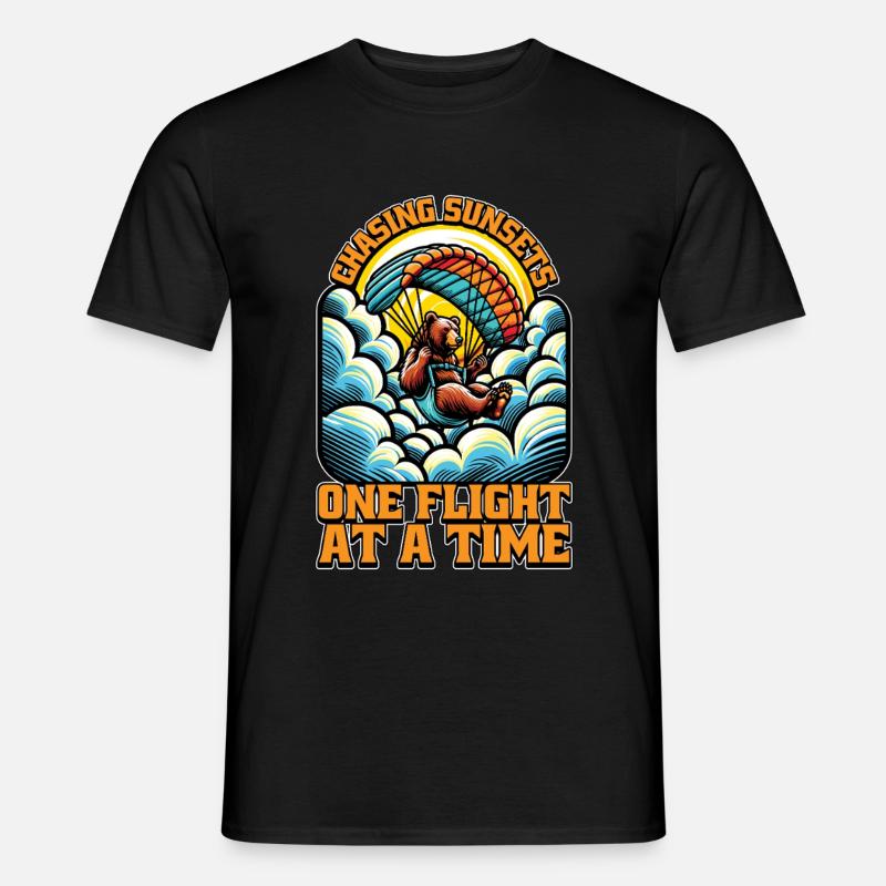 Paragliding Chasing Sunsets Parachuting Paraglider - Männer T-Shirt - Schwarz