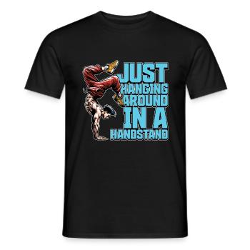 Acro Dance Just Hanging Around Loves Acrobatics - Männer T-Shirt - Schwarz - Vorne - AI Model Male 178 light (178cm)