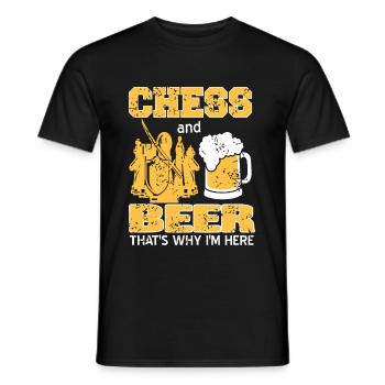 Chess and Beer thats why im here - Männer T-Shirt - Schwarz - Vorne - AI Model Male 178 light (178cm)