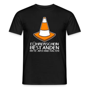 Führerschein Bestanden - Männer T-Shirt - Schwarz - Vorne - AI Model Male 178 light (178cm)