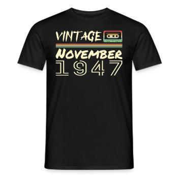 legendär seit November 1947 - November 1947 - Männer T-Shirt - Schwarz - Vorne - AI Model Male 178 light (178cm)