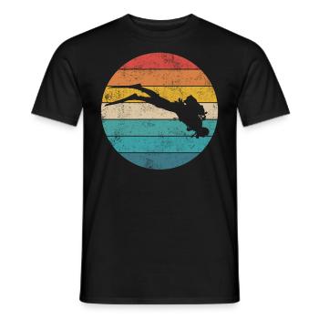 Tauchen | Taucher Retro Vintage - Männer T-Shirt - Schwarz - Vorne - AI Model Male 178 light (178cm)