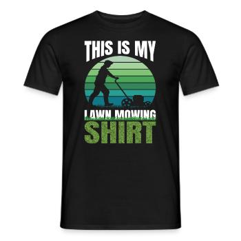 Ceci est mon entretien de pelouse de chemise de tonte de pelouse - T-shirt homme - noir - Devant - AI Model Male 178 light (178cm)