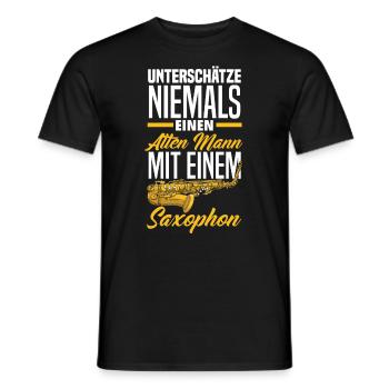 Unterschätze Niemals Alten Mann Mit Saxophon - Männer T-Shirt - Schwarz - Vorne - AI Model Male 178 light (178cm)