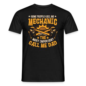 Mechaniker Das Wichtigste Call Me Dad - Männer T-Shirt - Schwarz - Vorne - AI Model Male 178 light (178cm)