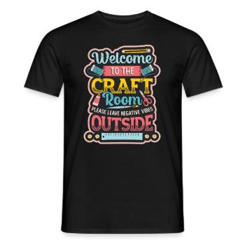 Craft rooms, artists, craftsmen, yarn, crochet. - Men's T-Shirt - black - Front - AI Model Male 178 light (178cm)