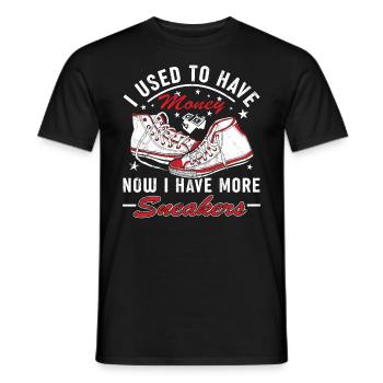 Collectionneur de baskets « J’avais de l’argent » - T-shirt homme - noir - Devant - AI Model Male 178 light (178cm)