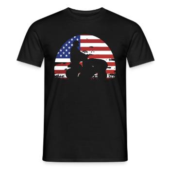 Tondeuse de course drôle Drapeau américain - T-shirt homme - noir - Devant - AI Model Male 178 light (178cm)