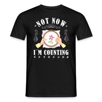 Ne faites pas de point de croix maintenant je compte le point de croix - T-shirt homme - noir - Devant - AI Model Male 178 light (178cm)