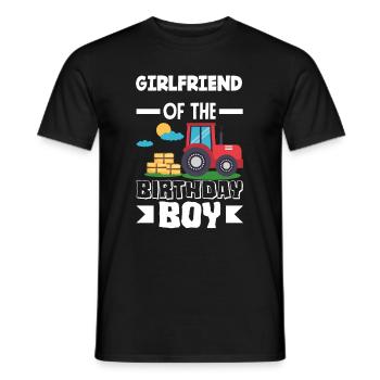 Girlfriend of Birthday Girl Tractor - Men's T-Shirt - black - Front - AI Model Male 178 light (178cm)