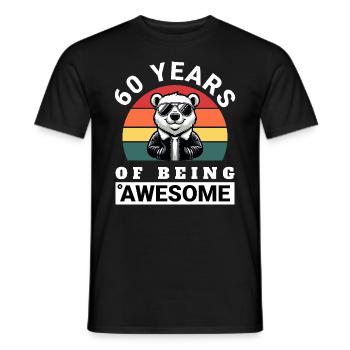 60 Years of Being Awesome Geburtstag Geschenkidee - Männer T-Shirt - Schwarz - Vorne - AI Model Male 178 light (178cm)