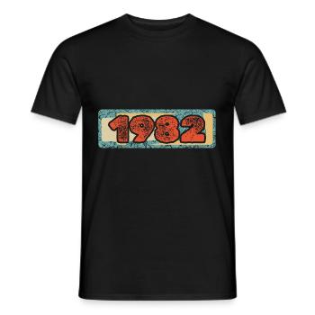 Jahr 1982 - Männer T-Shirt - Schwarz - Vorne - AI Model Male 178 light (178cm)