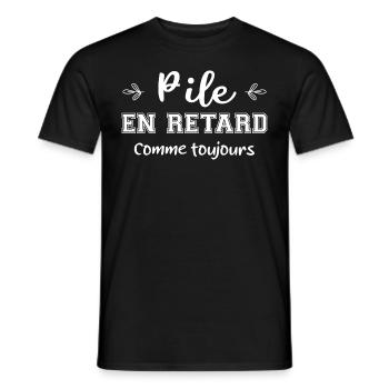 Pile en retard cadeau - T-shirt homme - noir - Devant - AI Model Male 178 light (178cm)