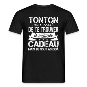 Tonton Cadeau De Noël Personnalisé - T-shirt homme - noir - Devant - AI Model Male 178 light (178cm)
