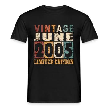 2005 Jahrgang geboren im Juni Geschenk - Männer T-Shirt - Schwarz - Vorne - AI Model Male 178 light (178cm)