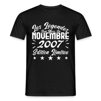 A6Les Légendes sont Nées En Novembre 2007 Cadeau. - T-shirt homme - noir - Devant - AI Model Male 178 light (178cm)
