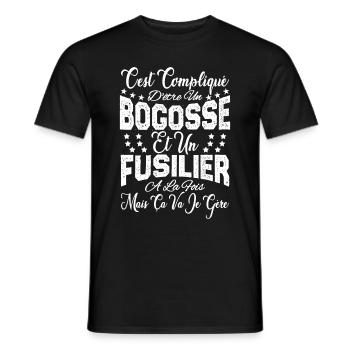 c'est compliqué d'être un Bogosse et un Fusilier. - T-shirt homme - noir - Devant - AI Model Male 178 light (178cm)