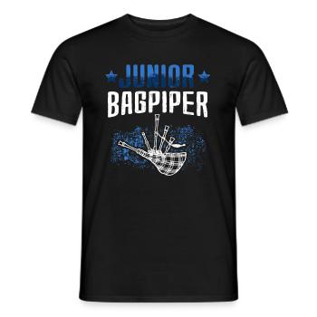 Nachwuchs Dudelsack Spieler schottische Sackpfeife - Männer T-Shirt - Schwarz - Vorne - AI Model Male 178 light (178cm)