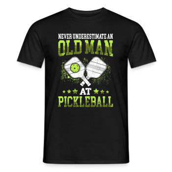 Old man at the pickleball Pickelball - Men's T-Shirt - black - Front - AI Model Male 178 light (178cm)