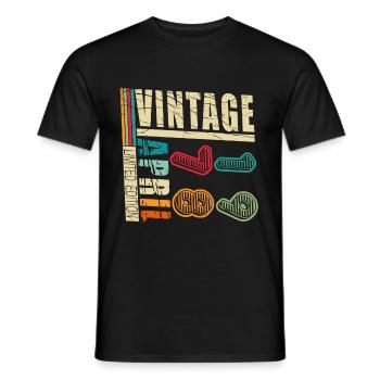 April 1978 - April Geburtstag - Männer T-Shirt - Schwarz - Vorne - AI Model Male 178 light (178cm)