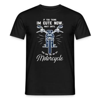 Motard Chopper à l’ancienne - T-shirt homme - noir - Devant - AI Model Male 178 light (178cm)
