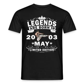 Karaté Fighter Fighter Birthday Mai 2003 MMA - T-shirt homme - noir - Devant - AI Model Male 178 light (178cm)