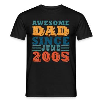 Juin 2005 Millésime Juin 2005 Rétro Anniversaire - T-shirt homme - noir - Devant - AI Model Male 178 light (178cm)