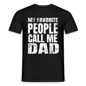 Papa - Männer T-Shirt - Schwarz - Vorne - AI Model Male 178 light (178cm)