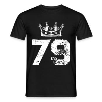 79 Zahl Krone - Männer T-Shirt - Schwarz - Vorne - AI Model Male 178 light (178cm)