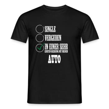 In einer Beziehung mit meinem Auto! - Männer T-Shirt - Schwarz - Vorne - AI Model Male 178 light (178cm)