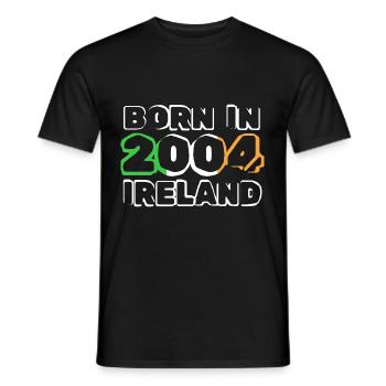 2004 - Männer T-Shirt - Schwarz - Vorne - AI Model Male 178 light (178cm)