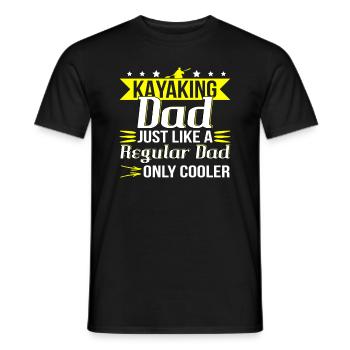 Kajak Dad Papa - Männer T-Shirt - Schwarz - Vorne - AI Model Male 178 light (178cm)