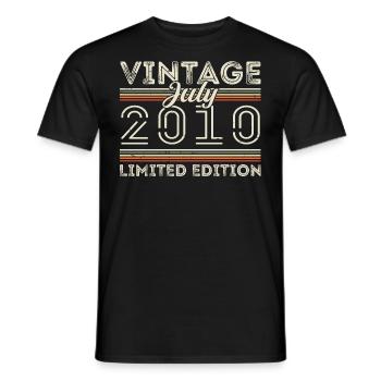 Juli 2010 Juli Geburtstagsgeschenk Juli 2010 - Männer T-Shirt - Schwarz - Vorne - AI Model Male 178 light (178cm)