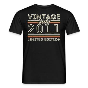 Juli 2011 Juli Geburtstagsgeschenk Juli 2011 - Männer T-Shirt - Schwarz - Vorne - AI Model Male 178 light (178cm)