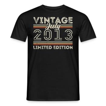 Juli 2013 Juli Geburtstagsgeschenk Juli 2013 - Männer T-Shirt - Schwarz - Vorne - AI Model Male 178 light (178cm)
