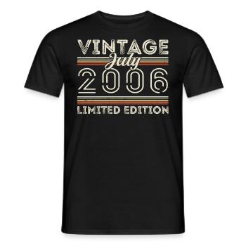 Juli 2006 Juli Geburtstagsgeschenk Juli 2006 - Männer T-Shirt - Schwarz - Vorne - AI Model Male 178 light (178cm)