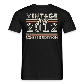 Juli 2012 Juli Geburtstagsgeschenk Juli 2012 - Männer T-Shirt - Schwarz - Vorne - AI Model Male 178 light (178cm)