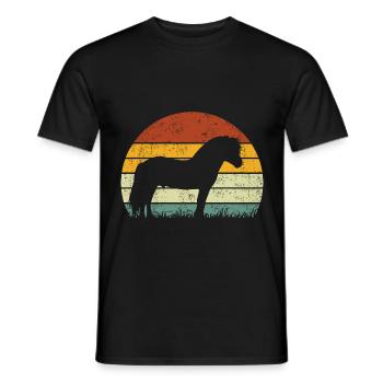 Fjordpferd Vintage Retro - Männer T-Shirt - Schwarz - Vorne - AI Model Male 178 light (178cm)