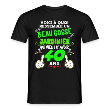 Homme 40 Ans Anniversaire Jardinier Beau Gosse - T-shirt homme - noir - Devant - AI Model Male 178 light (178cm)