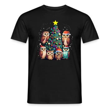Eulen mit Weihnachtsmütze feiern Weihnachten - Männer T-Shirt - Schwarz - Vorne - AI Model Male 178 light (178cm)