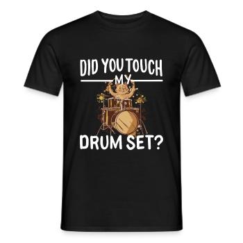 Schlagzeug Katze Spruch - Männer T-Shirt - Schwarz - Vorne - AI Model Male 178 light (178cm)