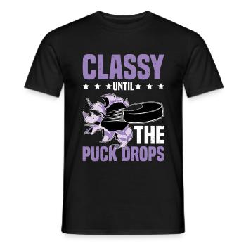 Classy Until The Puck Drops 32 - Männer T-Shirt - Schwarz - Vorne - AI Model Male 178 light (178cm)