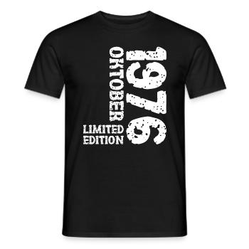 1976 Oktober Limited Edition 47. Geburtstag Deko - Männer T-Shirt - Schwarz - Vorne - AI Model Male 178 light (178cm)