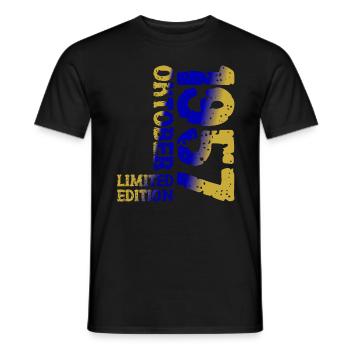 1957 Oktober Limited Edition 66. Geburtstag Deko - Männer T-Shirt - Schwarz - Vorne - AI Model Male 178 light (178cm)