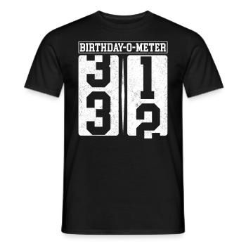 Birthday-O-Meter 32 Happy 32nd Birthday Celebrant - Men's T-Shirt - black - Front - AI Model Male 178 light (178cm)