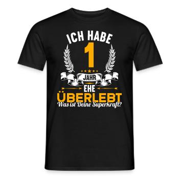 Ich habe 1 Jahre Ehe überlebt 1.Hochzeitstag - Männer T-Shirt - Schwarz - Vorne - AI Model Male 178 light (178cm)