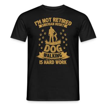 La promenade du chien Husky sibérien est un travail difficile à la retraite - T-shirt homme - noir - Devant - AI Model Male 178 light (178cm)