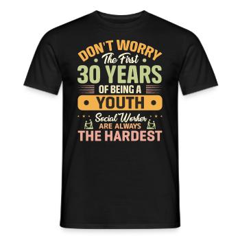 Les 30 premières années d’existence d’un travailleur social - T-shirt homme - noir - Devant - AI Model Male 178 light (178cm)